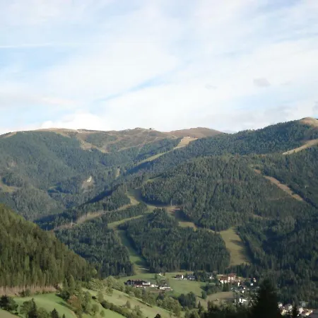 شقة Haus Bergblick *